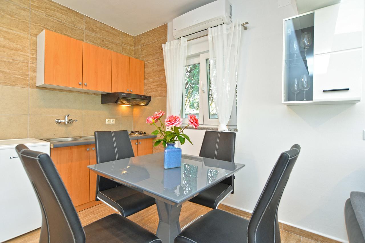 Apartments Volf 1405 Peroj Luaran gambar